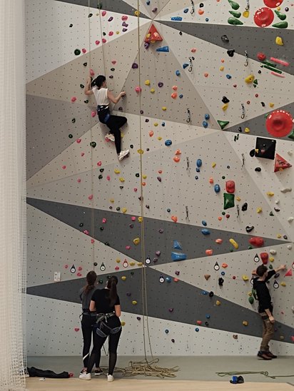 EPS escalade à la halle du Liffré. (Crédit photo : Aurélia Elleouet Le Bon)