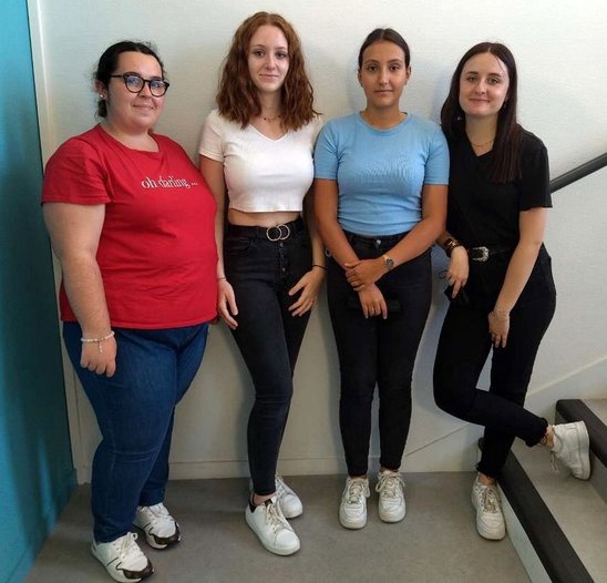 Marie, Enola, Eléa, Camille lycéennes en Terminale ASSA. (Crédit photo : TASSA)