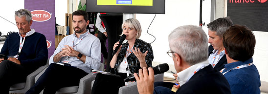 Les intervenants sur l'atelier fake news. (Crédit photo : Marc Ollivier - Ouest France)