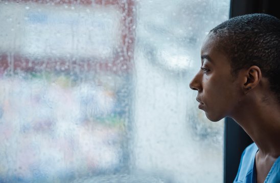 La mélancolie des beaux jours (Crédit photo : Pexels.com - Klaus Nielsen)