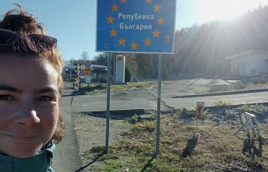 Louise à la frontiere Bulgare. (Crédit photo : Louise Boudaud)