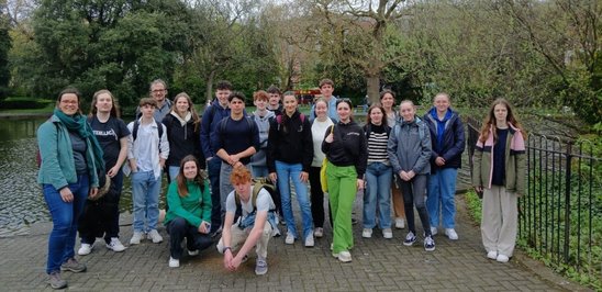 Les élèves bretonnants à Stephen's Green Park en Irlande (Crédit photo : Cyril Mocquard)