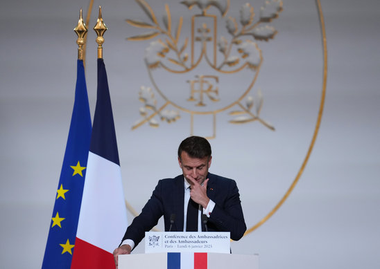 Le président Emmanuel Macron, le 6 janvier 2025, à Paris. (Crédit photo : POOL/AFP / Aurelien Morissard)