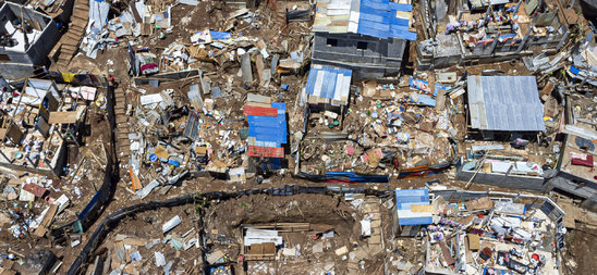 Les dégâts le 24 décembre 2024 à Vahibe, près de Mamoudzou, à Mayotte, après le passage du cyclone Chido. (Crédit photo : AFP/Archives / PATRICK MEINHARDT)