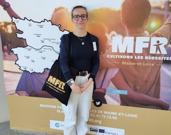 Anaïs Rabouan de la MFR du Cèdre passionnée de lecture (Crédit photo : Valérie Royer)