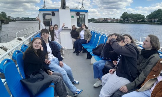 Traversée de la Loire en Navibus pour rejoindre le sud Loire (Crédit photo : Elisabeth OLLIVIER)