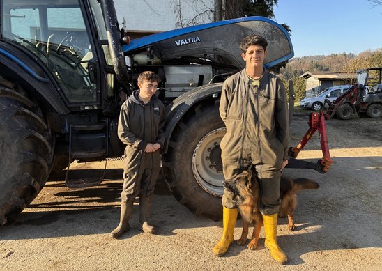 Louison et Alexis dans leur exploitation allemande (Crédit photo : LP)