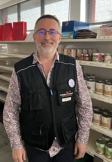 Franck Bernier dans le Joki Shop. (Esther (Crédit photo : 2MRCC)